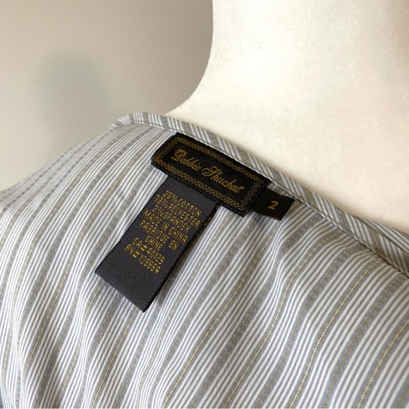 VINTAGE | Ruffle V-Neck Long Sleeve - Picture 8 of 8